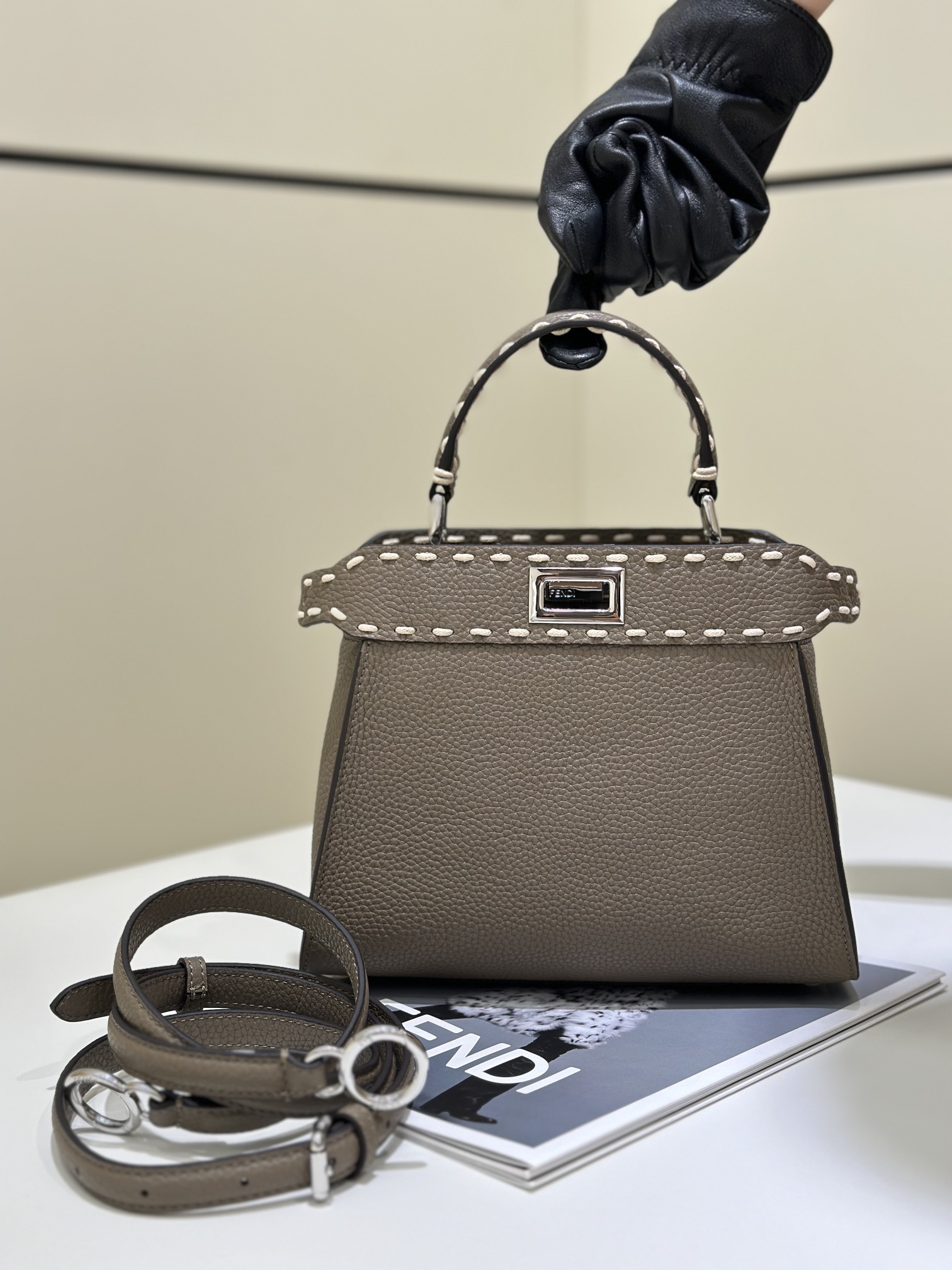 Fendi peekaboo's iconic handbag All colors
