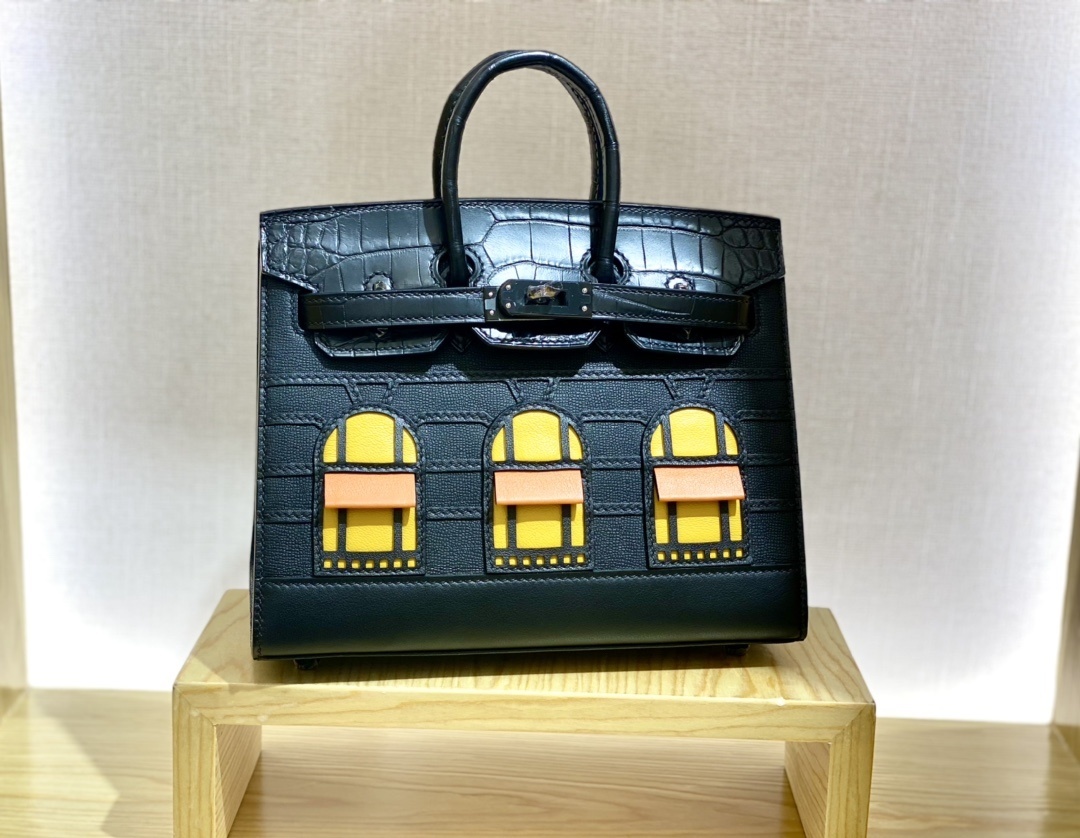 Hermes  Birkin Shoulder Bag