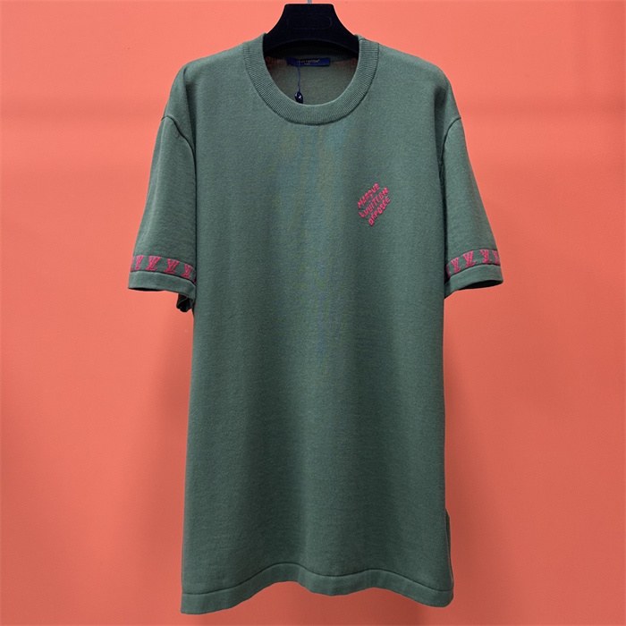 LV Embroidered Signature T-Shirt green