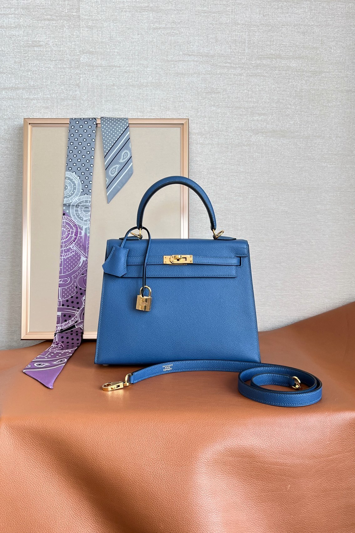 Hermes Kelly Leather Handbag Blue