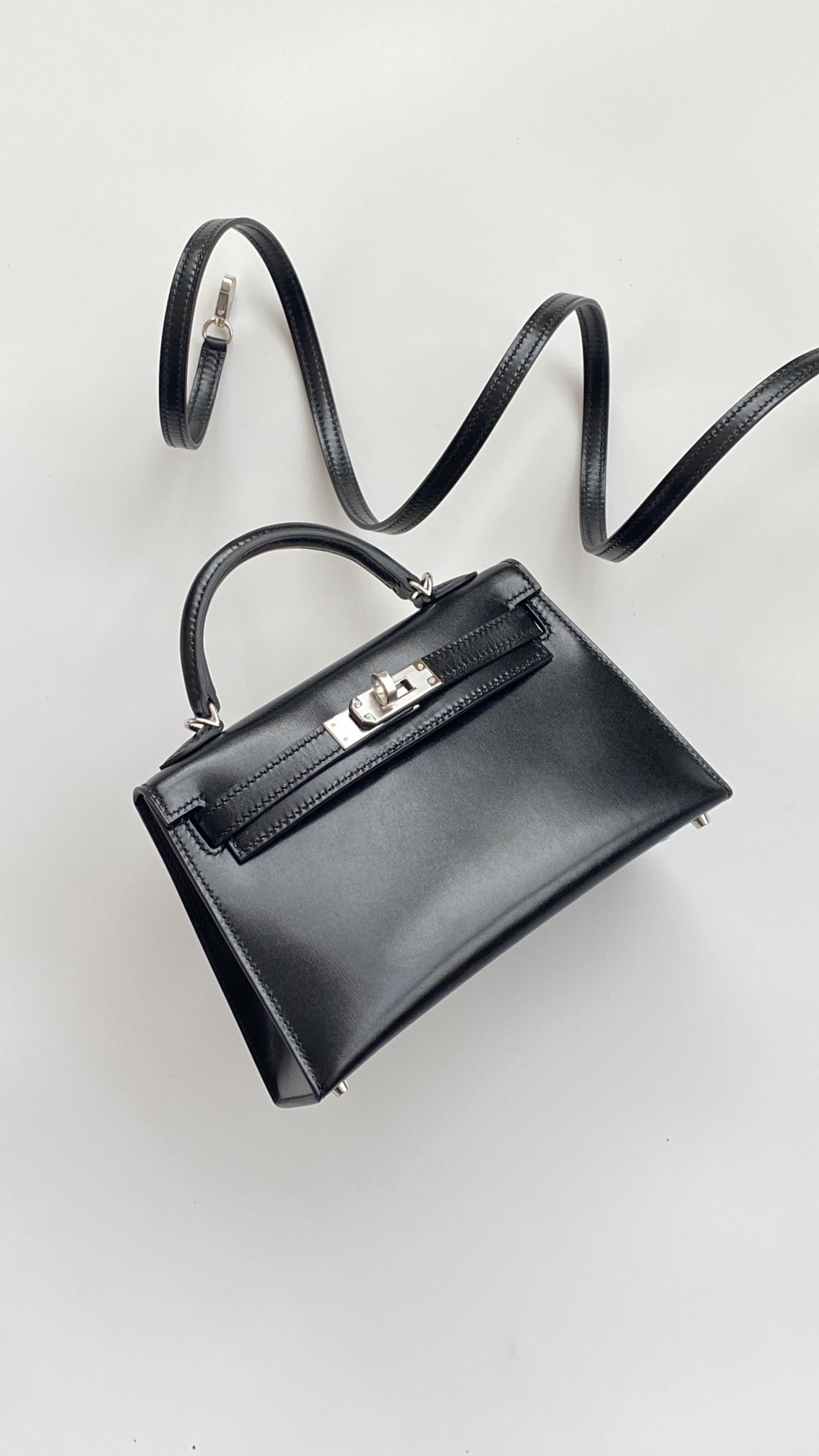 Hermes Kelly Leather Handbag