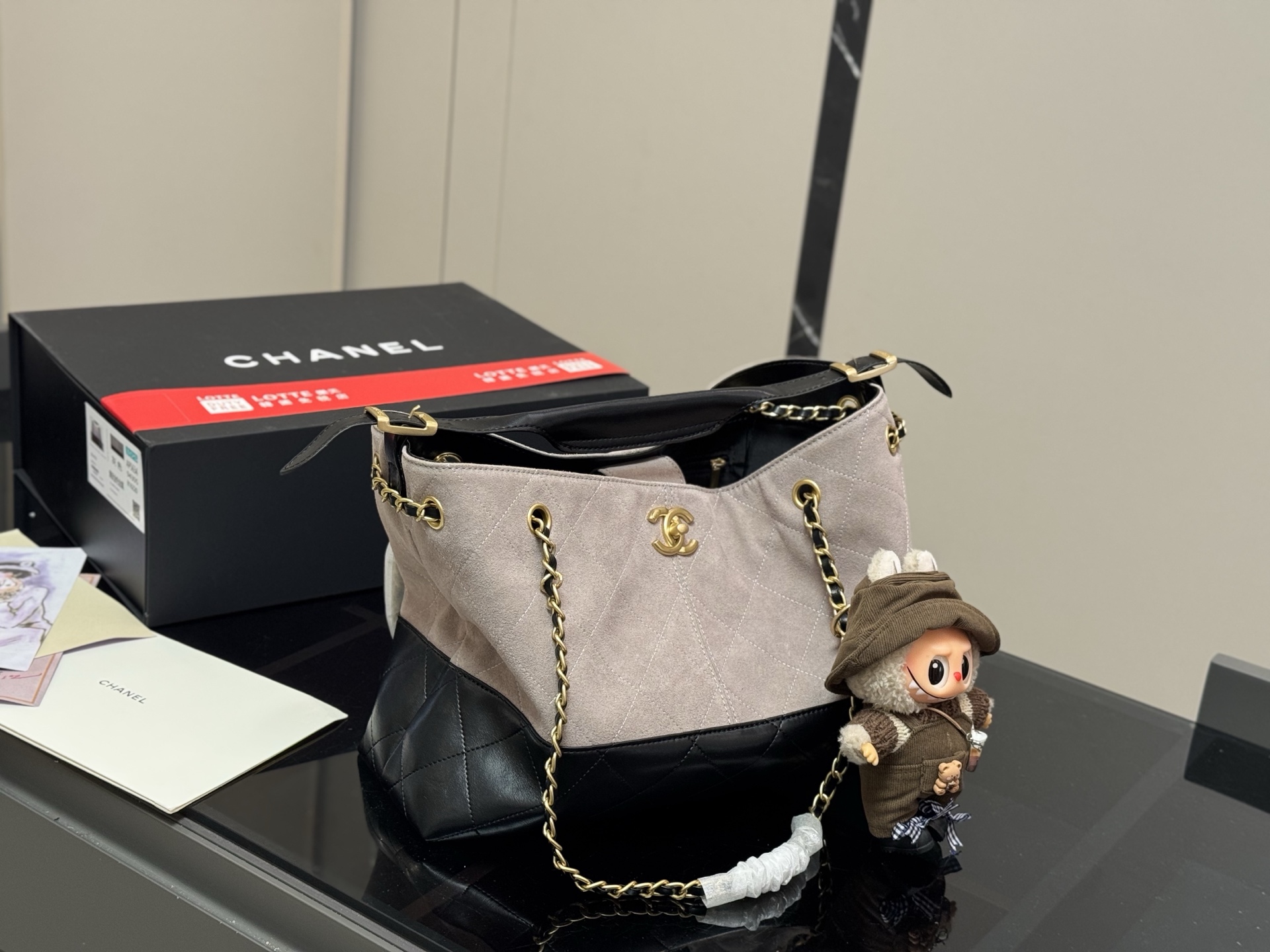 Chanel 25a vertical suede tote bag all colors