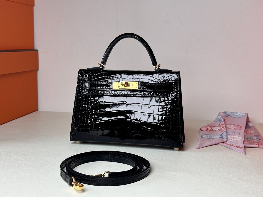 Hermes Birkin Genuine Crocodile Bag Black