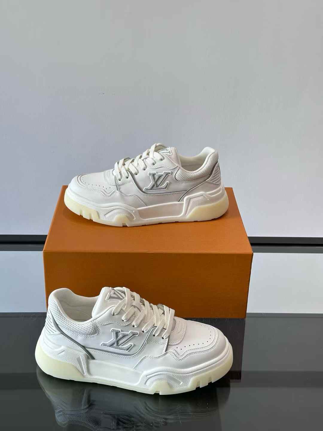 LV Trainer Maxi Sneaker