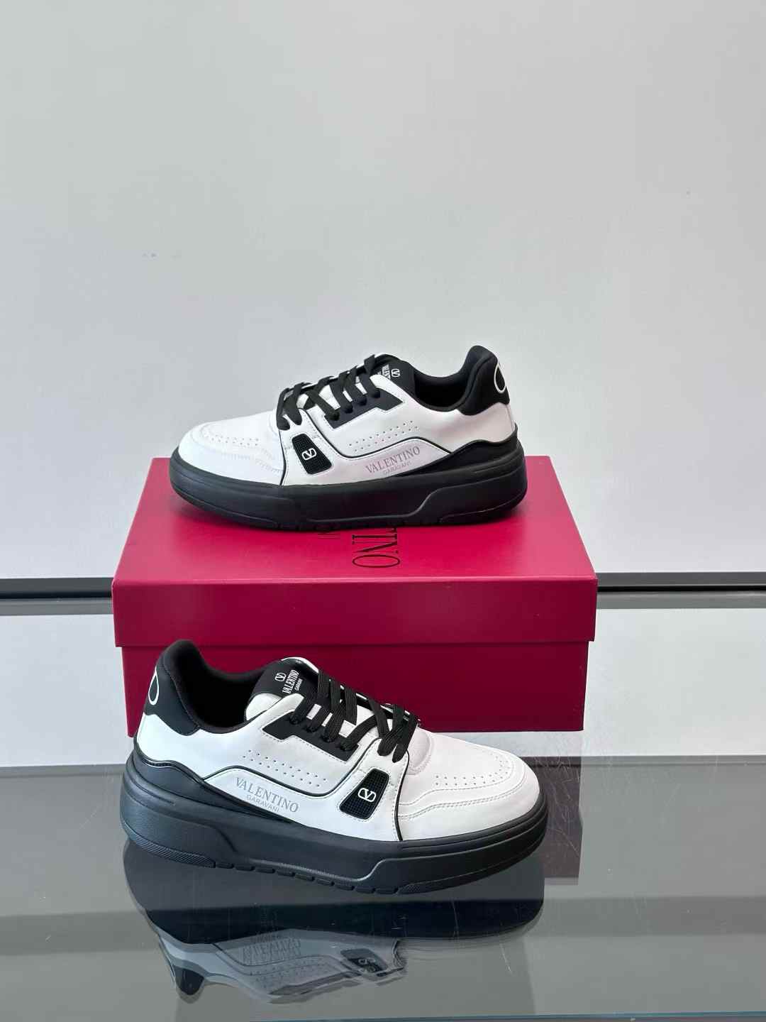 Valentino Studded Sneaker balck and white