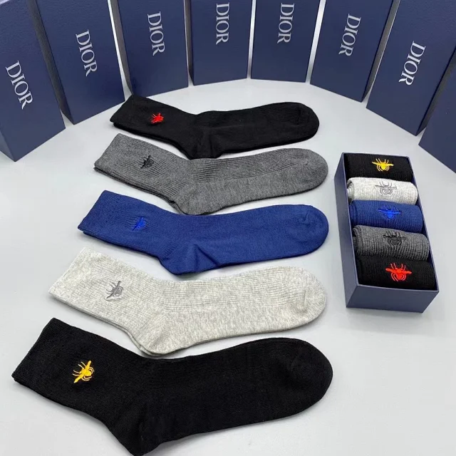 Dior mid-calf socks with embroidered