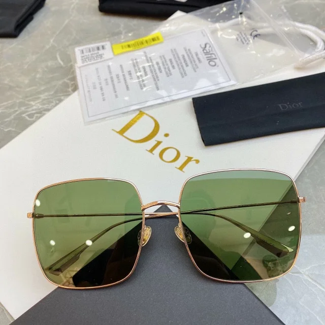 Dior STELLAIRE series of glasses