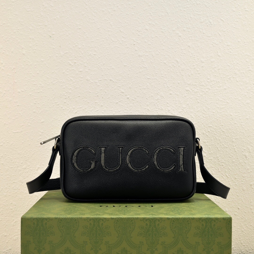 Gucci Mini Logo-Applique Leather Shoulder Bag black