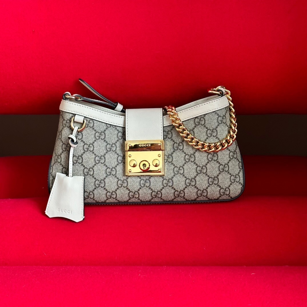 Gucci jackie Padlock Small Shoulder Bag white