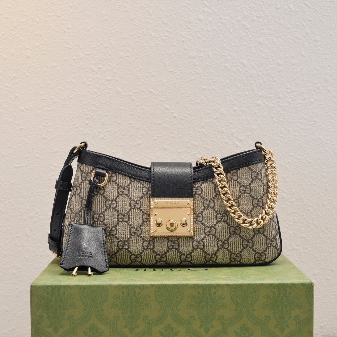 Gucci Jackie Padlock Small Shoulder Bag black