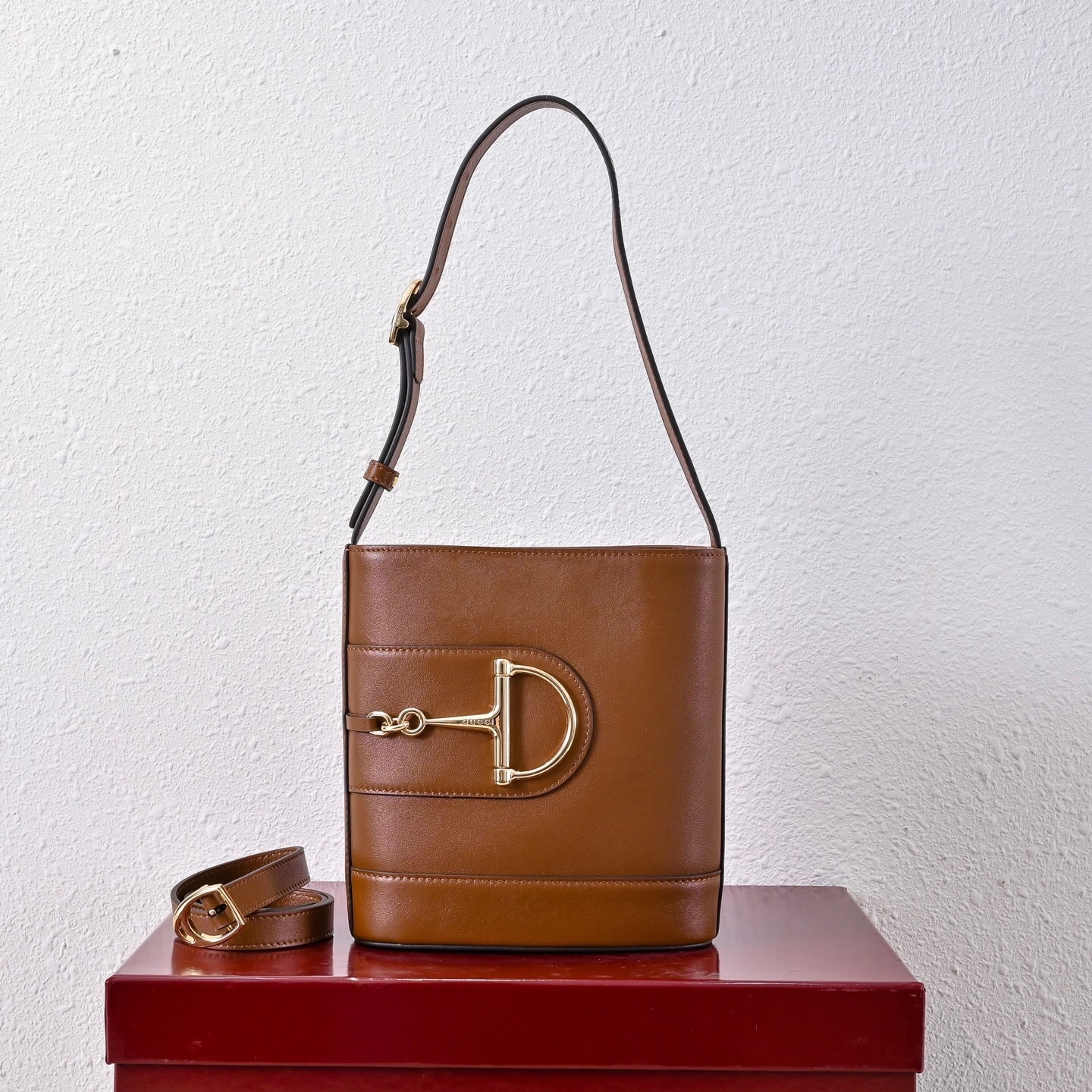 Gucci 73 small bucket bag