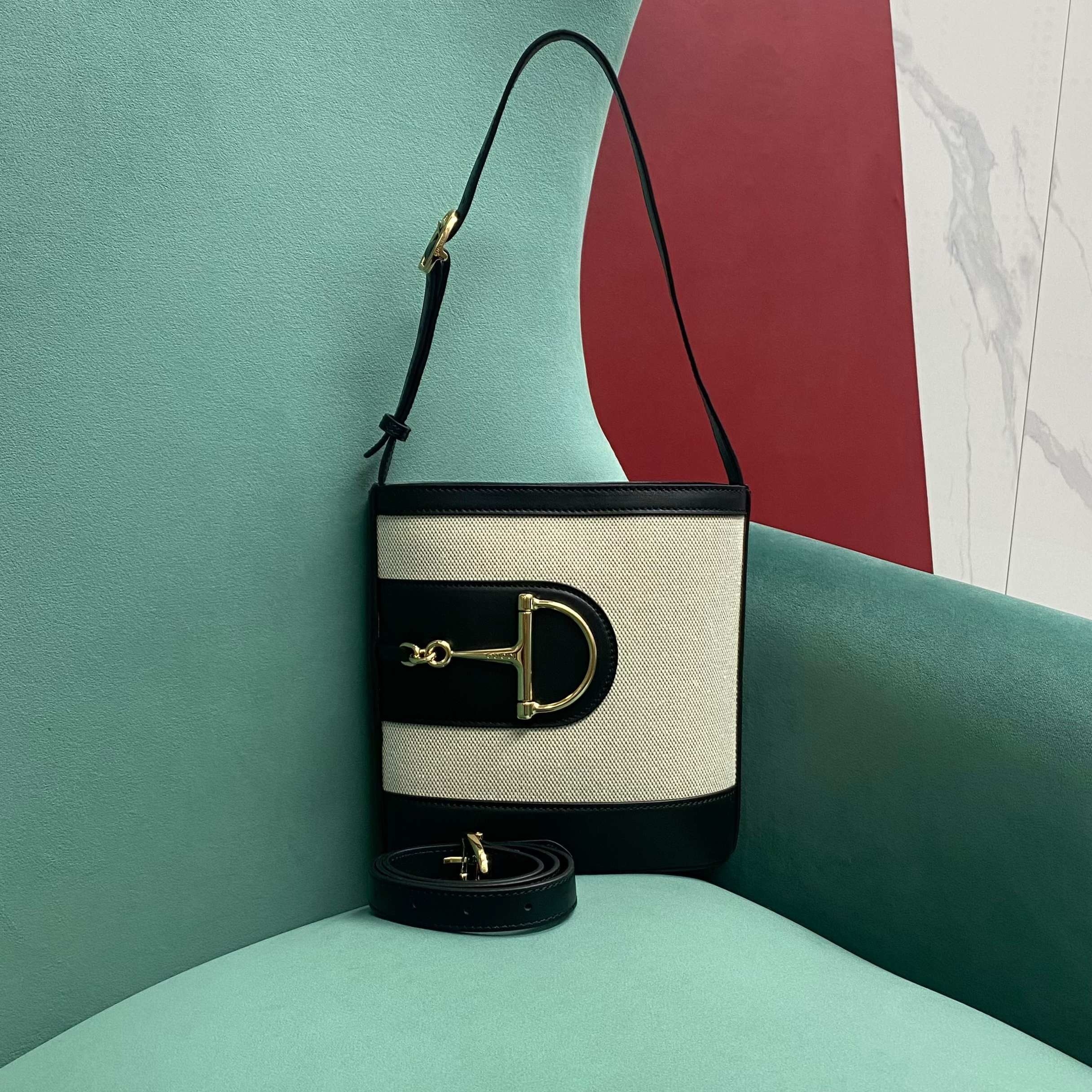 Gucci 73 Mini Bucket Bag