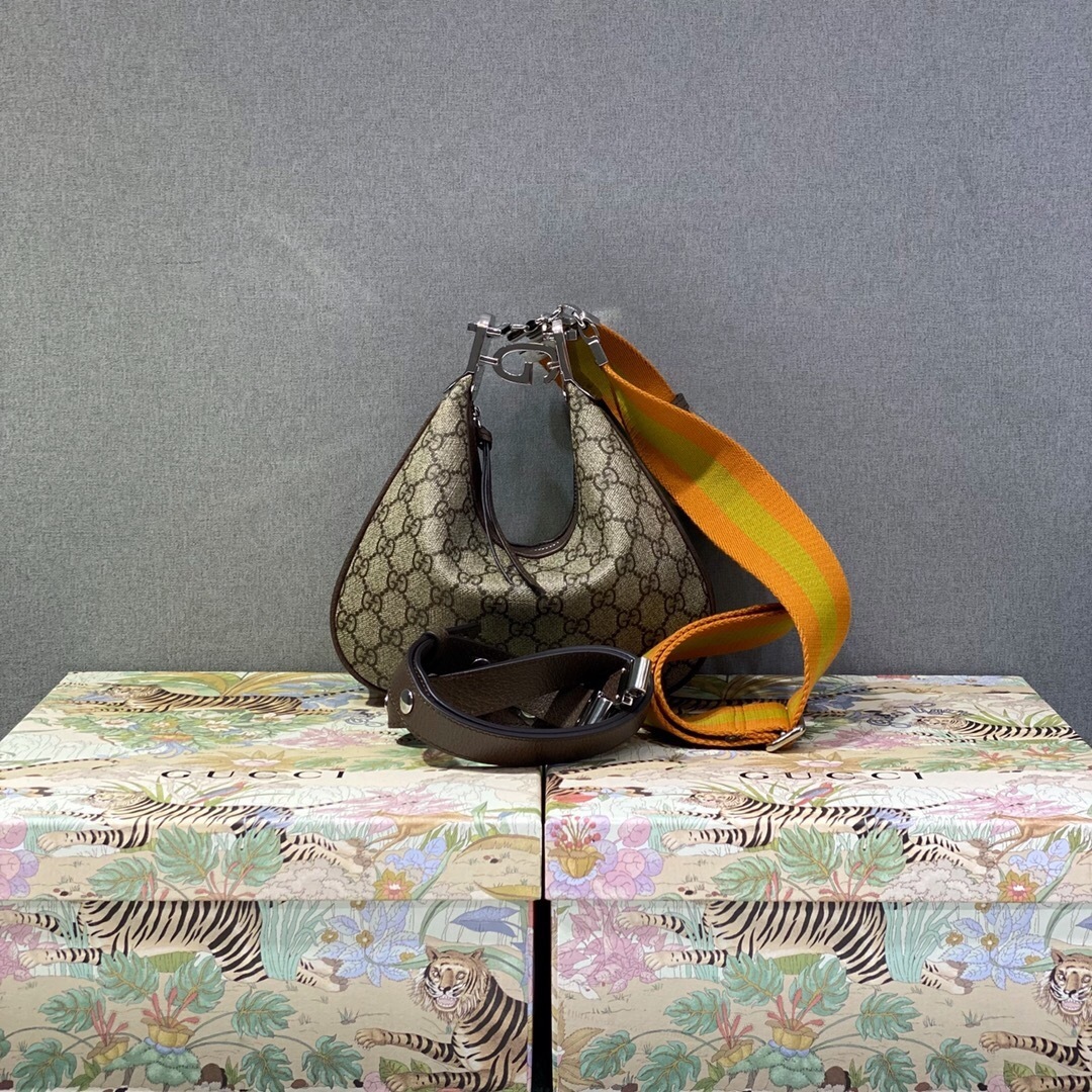 Gucci Attache small shoulder bag