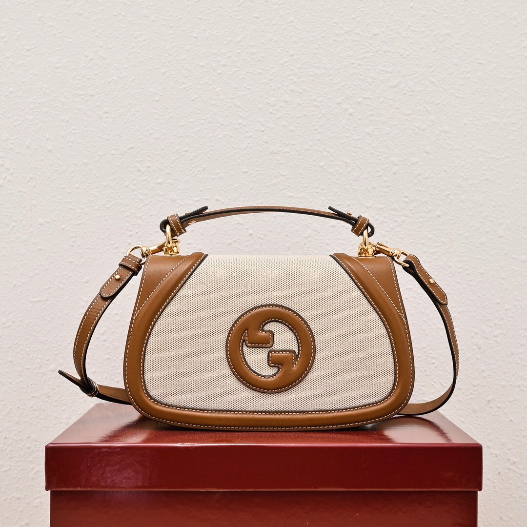 Gucci medium Blondie tote top handle bag