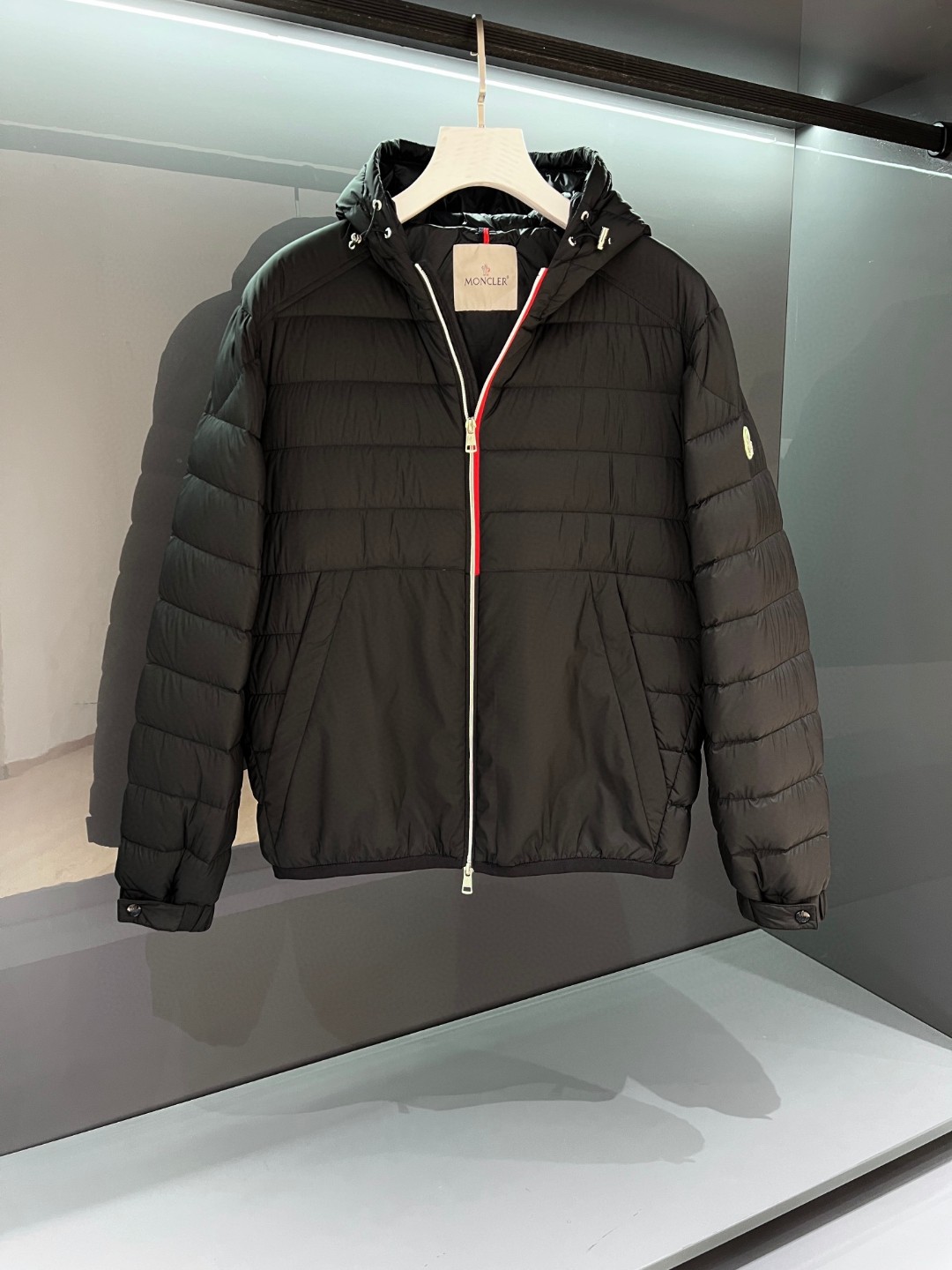 Moncler Glarey Down Jacket