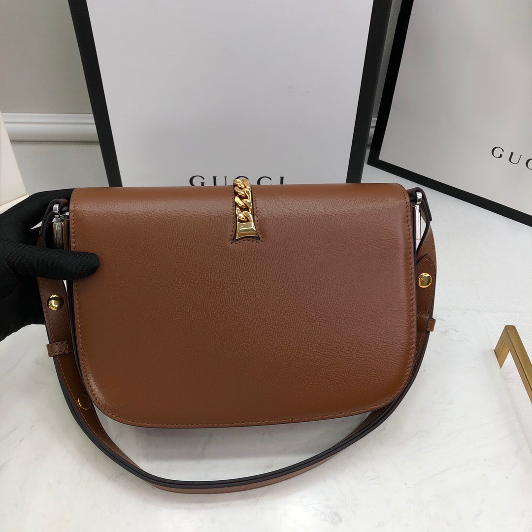 Gucci Azalea Calfskin Small Sylvie Flap Messenger Bag in Cuir