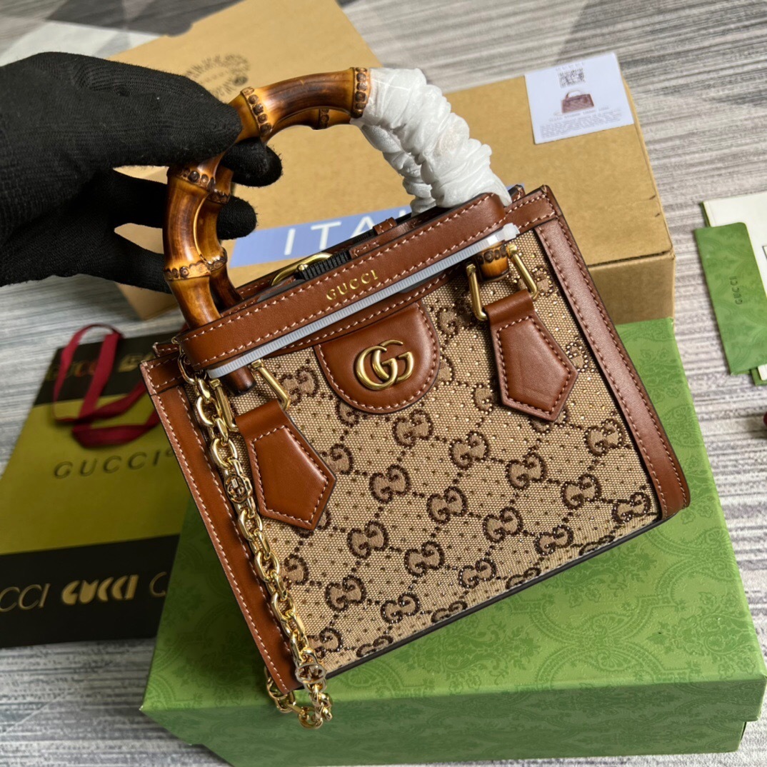 Gucci Diana Mini Tote Bag