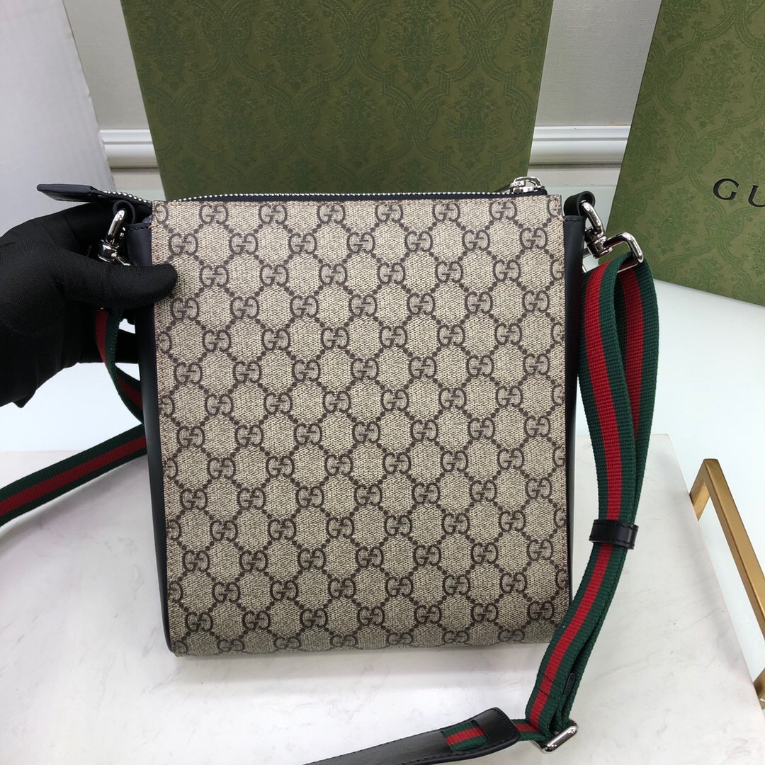 Gucci GG Supreme Messenger Bag