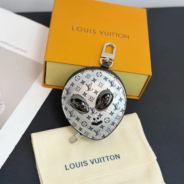 LV headphone bag