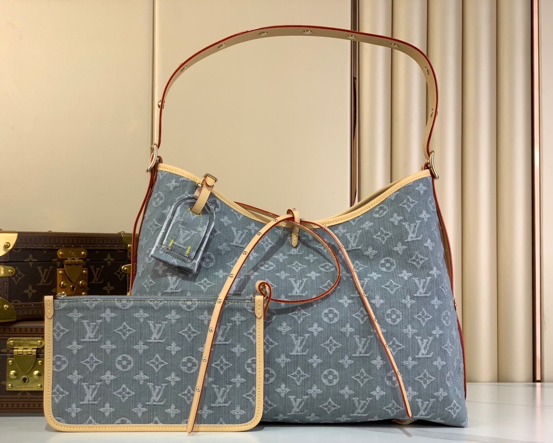 LV CarryAll PM handbag in Monogram canvas