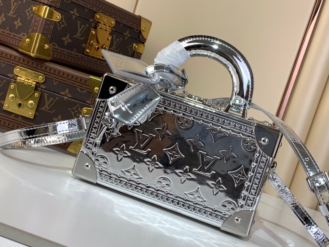 LV Valisetter Tresor handle bag sliver