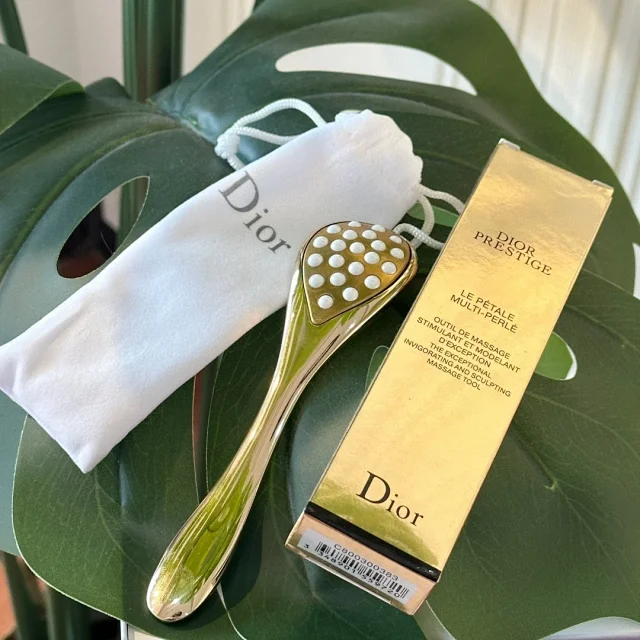Dior's new Prestige Modeling Duo Petal Massager