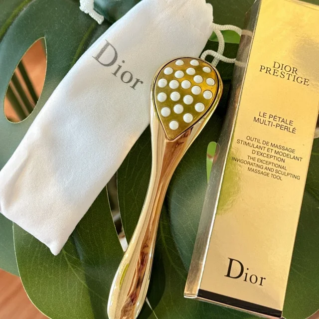 Dior's new Prestige Modeling Duo Petal Massager