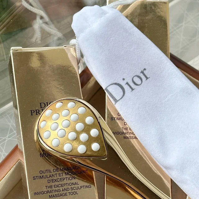 Dior's new Prestige Modeling Duo Petal Massager