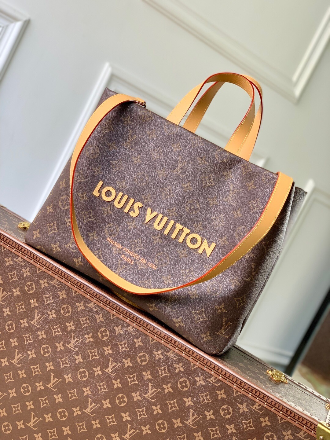 LV Shopper Tote MM bag
