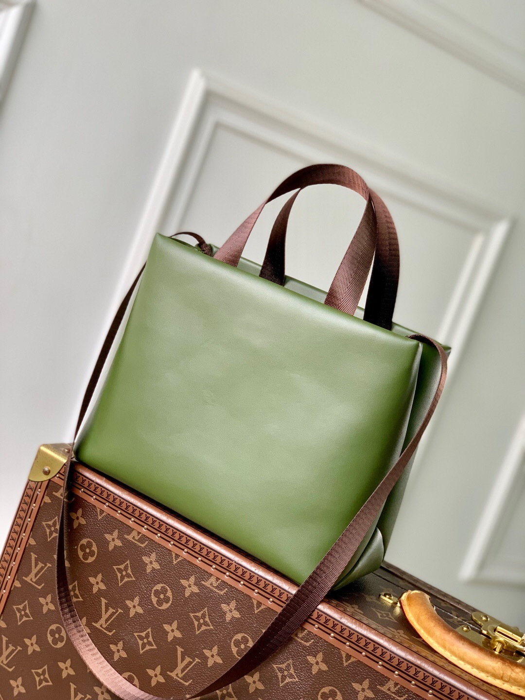 LV mini Shopper Tote MM bag