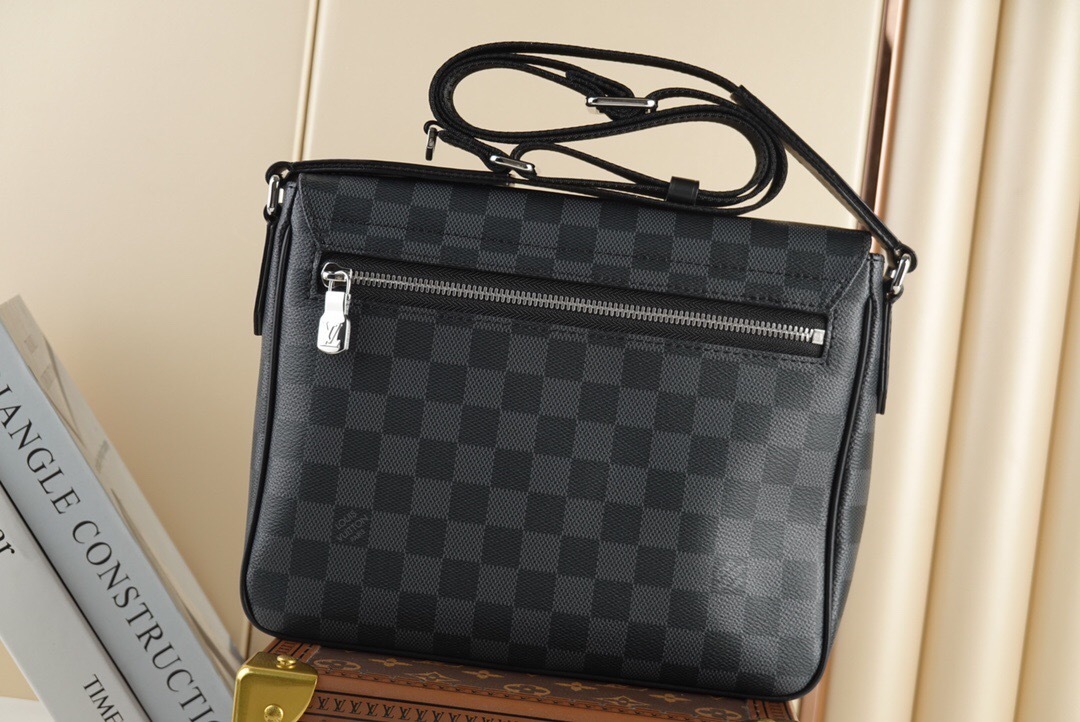 LV District PM Damier Graphite - Bag
