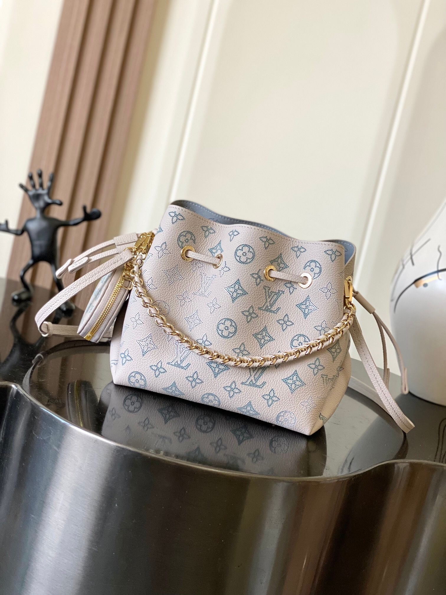 LV Bella Mahina bucket bag