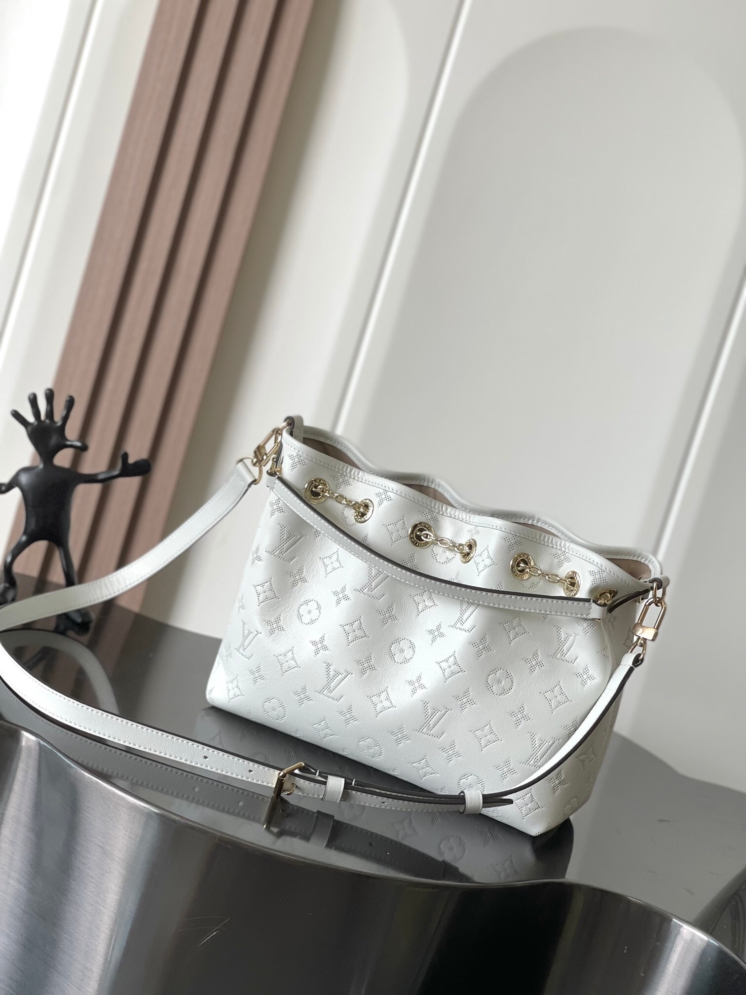 LV Bundle Monogram Empreinte leather bag
