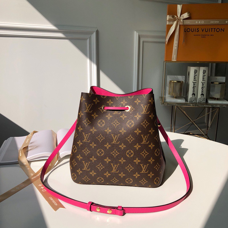 LV NeoNoe MM Monogram bucket bag with fuchsia trim