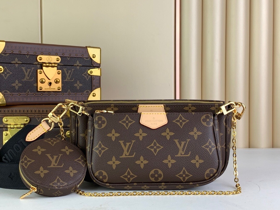 LV Multi Pochette Accessoires bag Monogram canvas