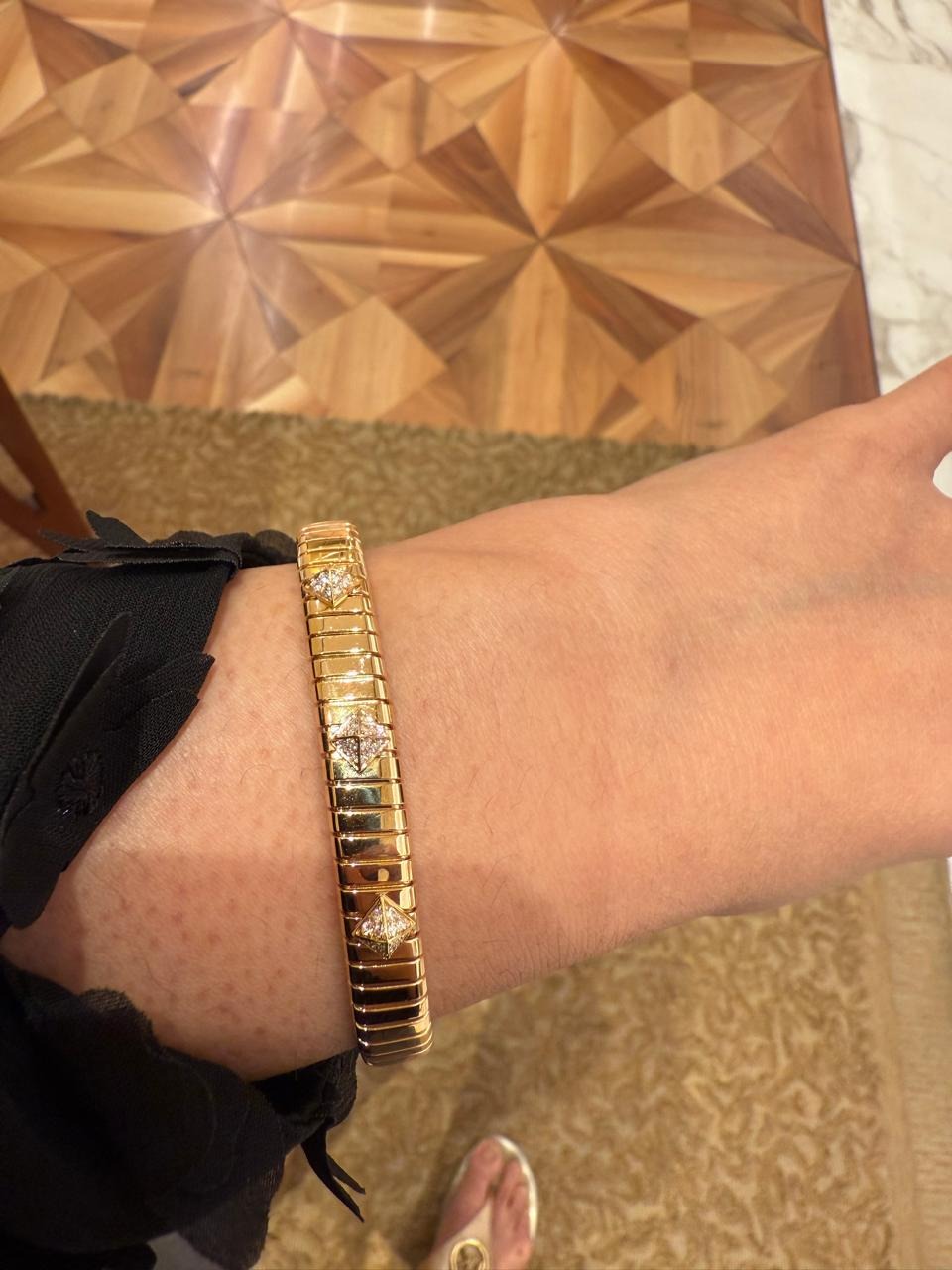 Bvlgari Tubogas Bracelet yellow gold