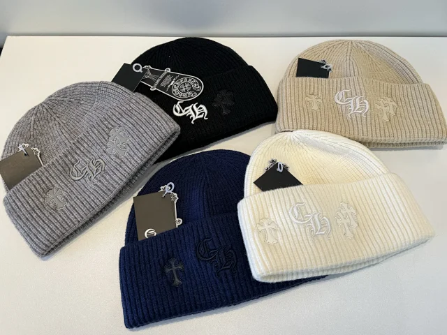 Dior knitted wool hat all colors