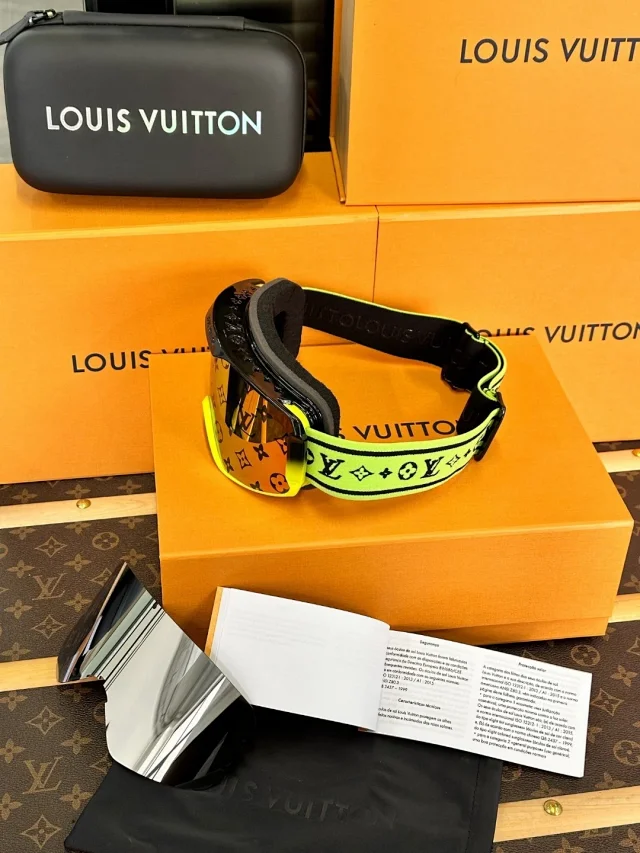 LV ski goggles