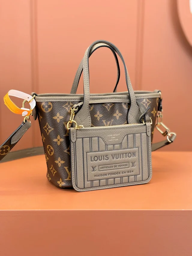NEVERFULL INSIDE OUT BB handbag Model: M12109 monogram/grey Size: 24x14x9cm