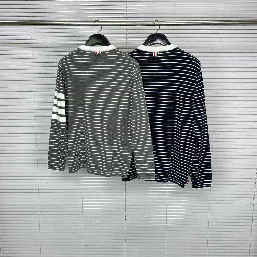 Thom Browne 4-Bar stripe sweater