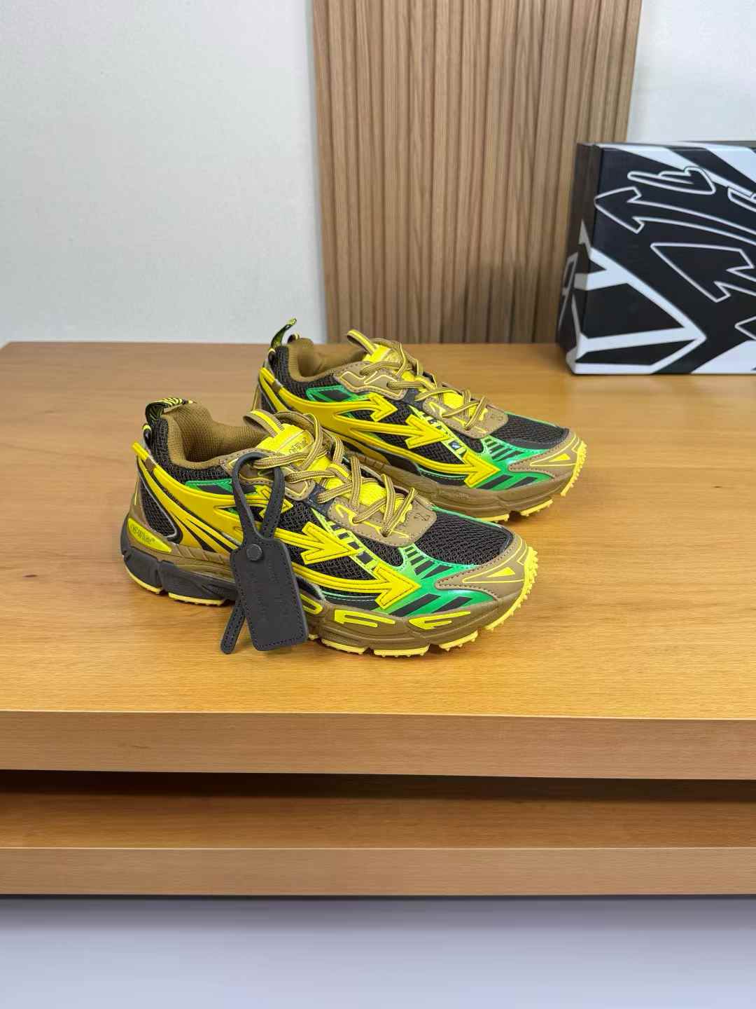 Off White Be Right Back sneakers in a brown and yellow colorway