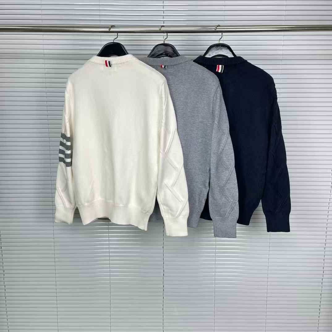 Thom Browne Classic Loopback 4 Bar Pullover sweater