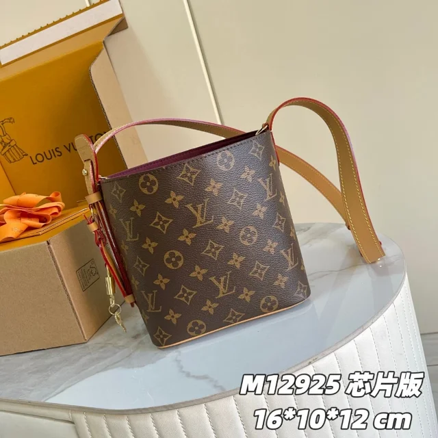 LV Model No.: M12925 Tote Bag