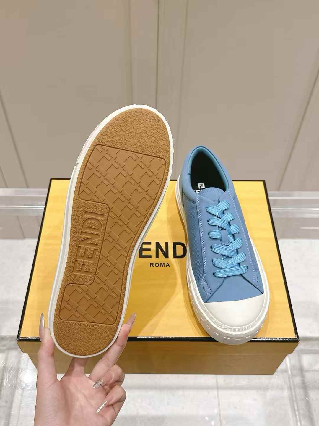 product-thumbnail