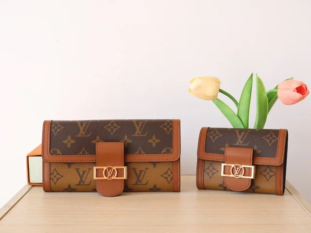 LV  high quality women bag women wallet