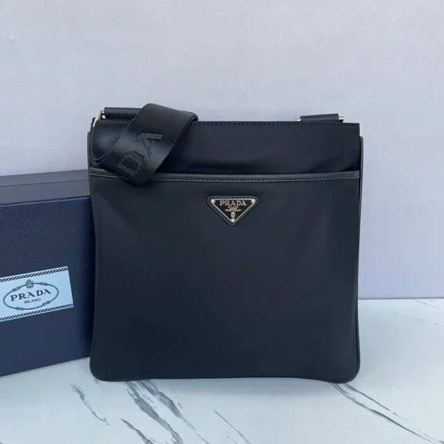 prada Messenger men's bag