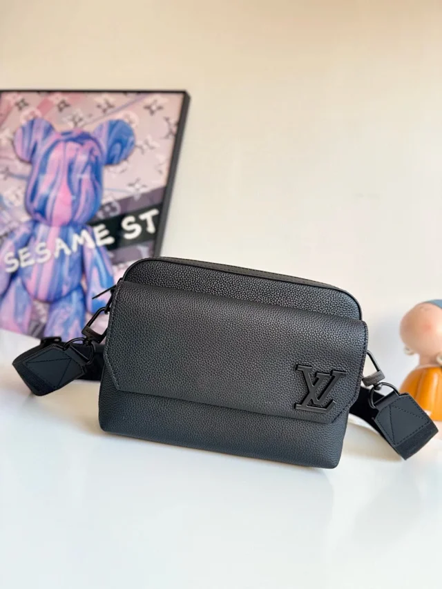 LV Aerogram Fastline messenger bag