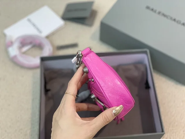 product-thumbnail