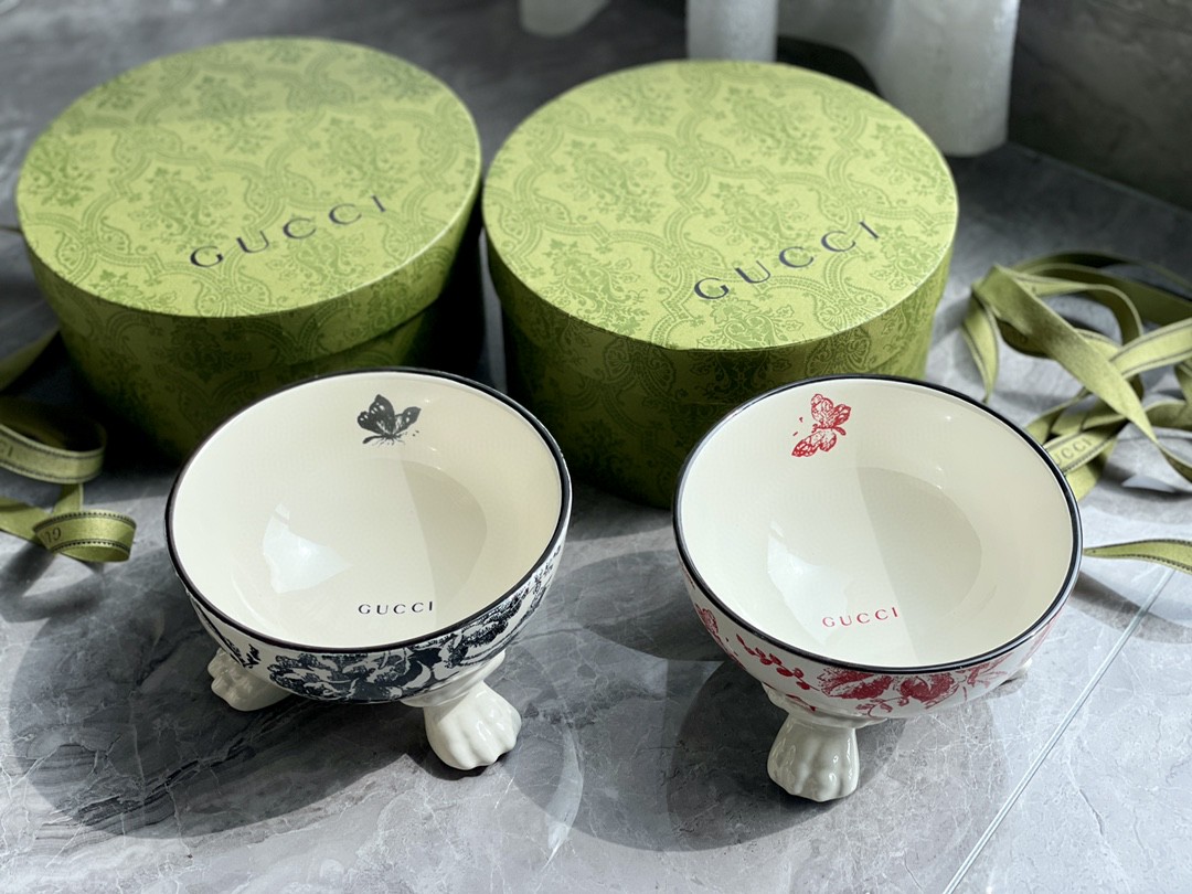 Gucci pet bowls