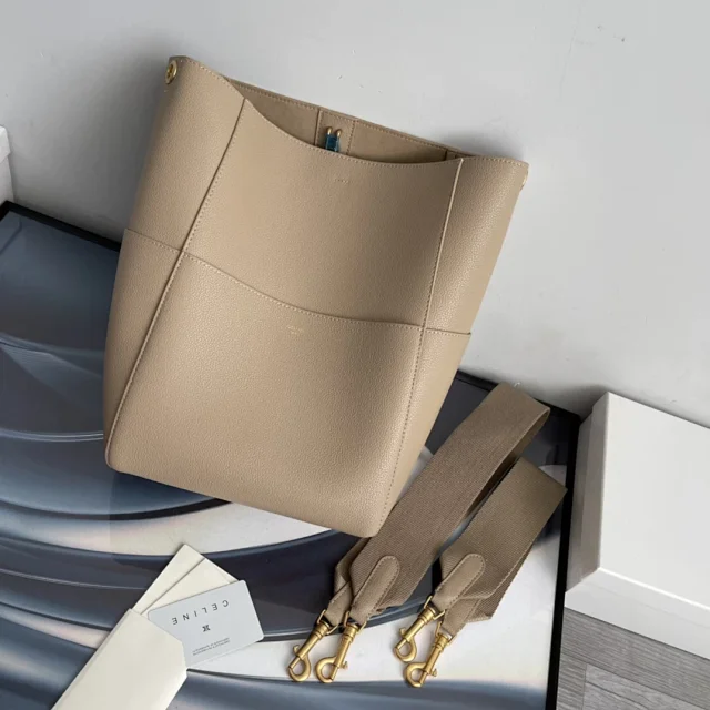 Celine SEAU SANGLE shoulder bag Lava Gray